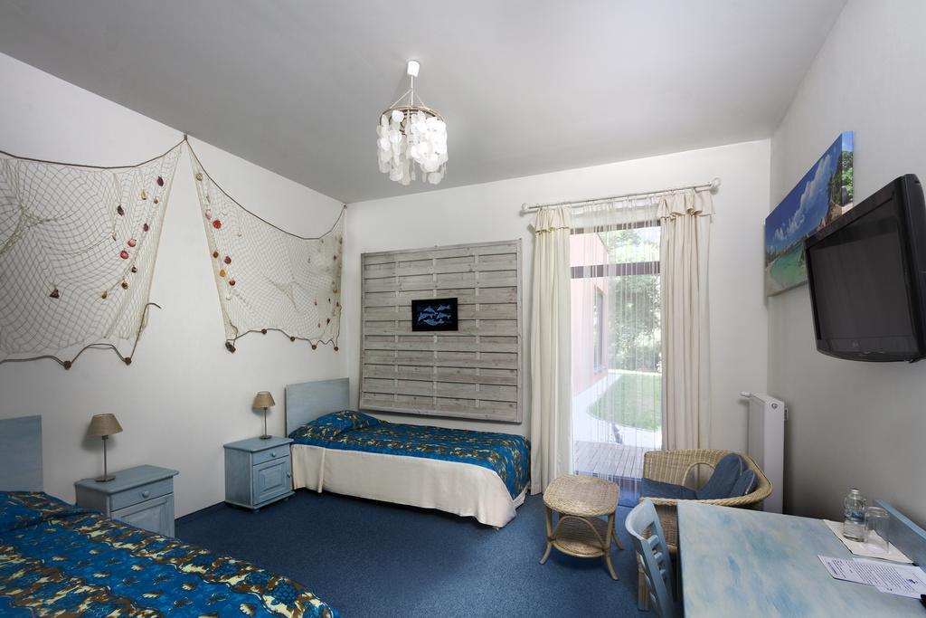Palac Nieznanice Zabytek Goscinny Ze Spa Rom bilde