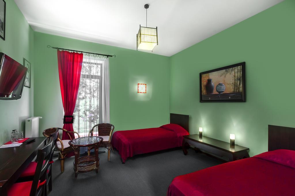 Palac Nieznanice Zabytek Goscinny Ze Spa Rom bilde